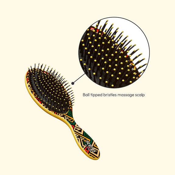 RED BY KISS Oval Designed Brush – Bold Geometric
