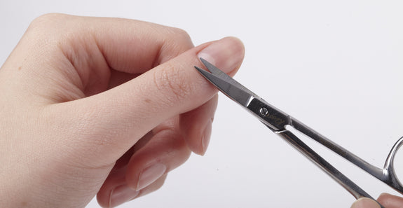 KISS NEW YORK Premium Cuticle & Nail Scissors