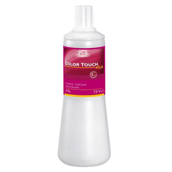 WELLA PROFESSIONALS Color Touch Plus Emulsion 4% 1L Hair  Developers