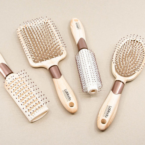 LA MODA BARE ESSENTIALS PADDLE BRUSH