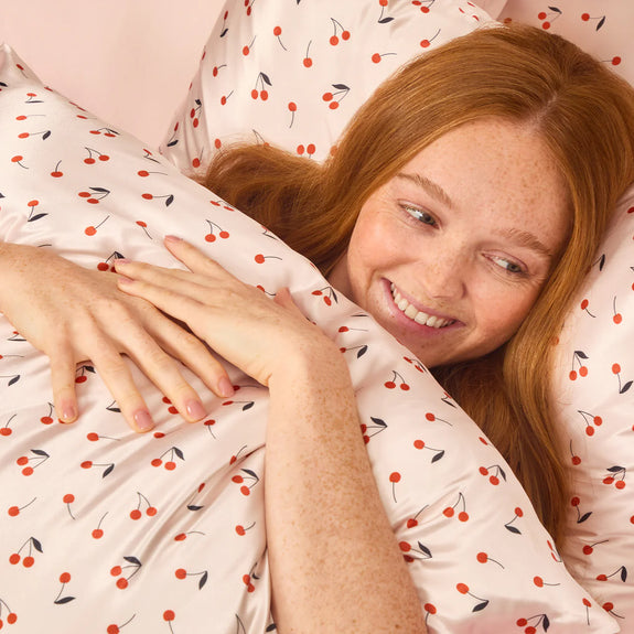 KITSCH Satin Pillowcase in Cherry Print