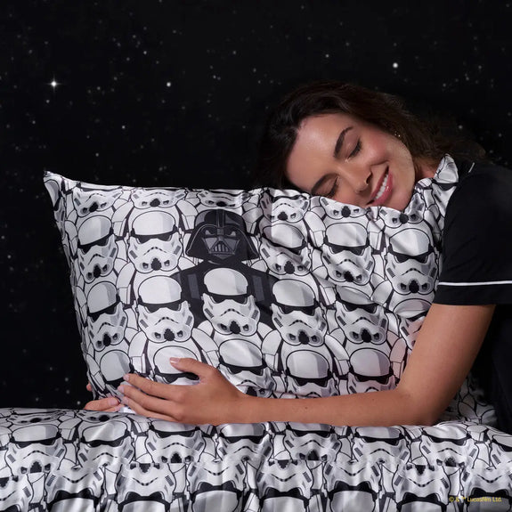 Kitsch Star Wars™ & Kitsch Satin Pillowcase in Darth Vader & Stormtroopers