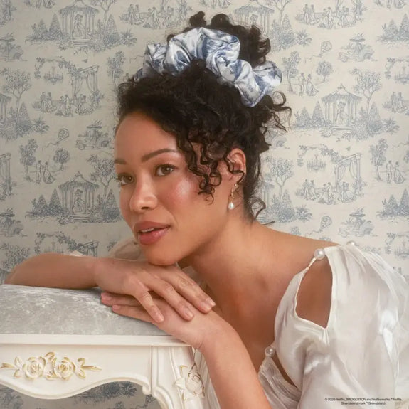 Kitsch Bridgerton X Satin Pillow Scrunchies in Toile in Bloom