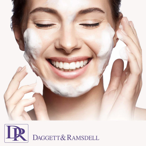 DAGGETT & RAMSDELL HAND AND BODY FADE CREAM WITH OLIGOPEPTIDE 2% 4 OZ.