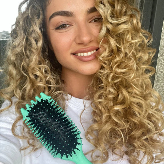 Bounce Curl Volume EdgeLift Brush Ruby