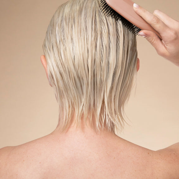 Kitsch Scalp Renewal Brush in Terracotta