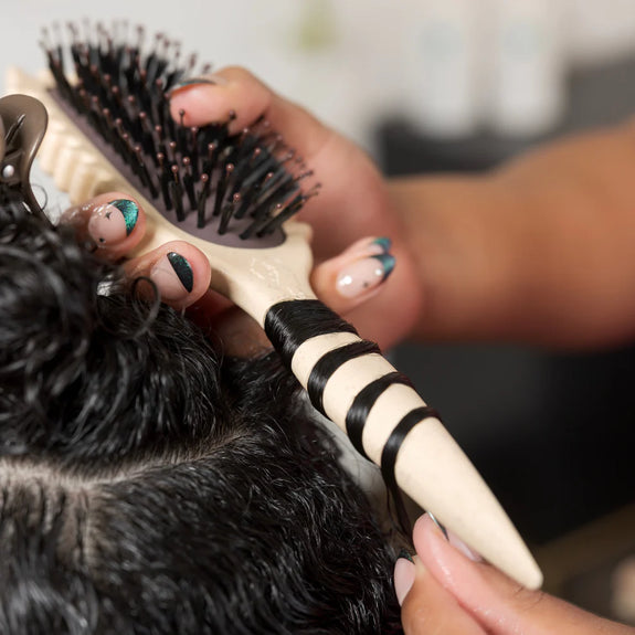 Bounce Curl Define Edgelift Brush Tan