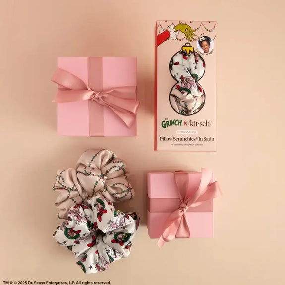 Kitsch The Grinch X Kitsch Satin Pillowscrunchies® in Cindy Lou Who